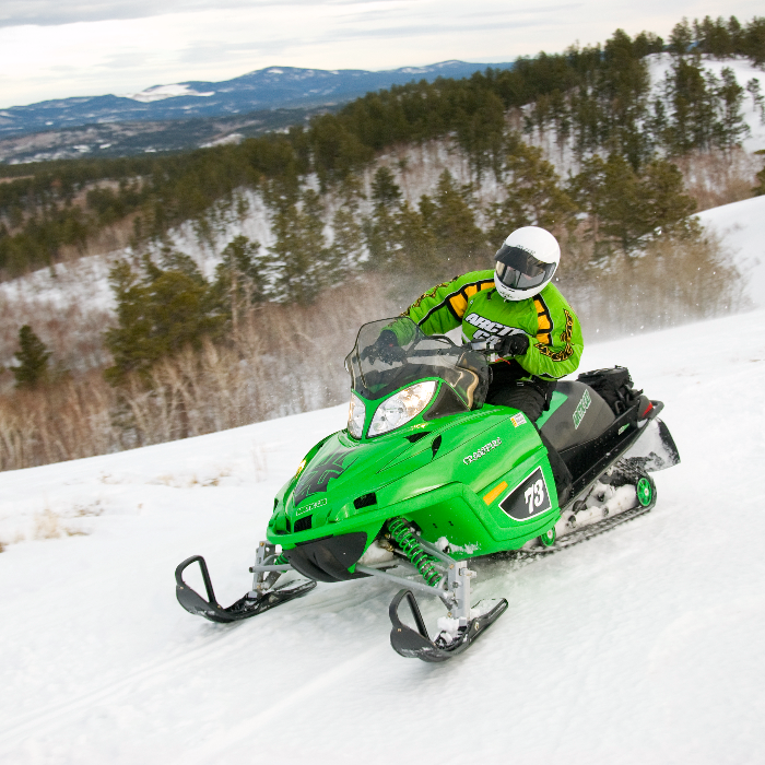 Thumbnail image of /userdocs/nav/SnowMobilingTourism-55-.jpg